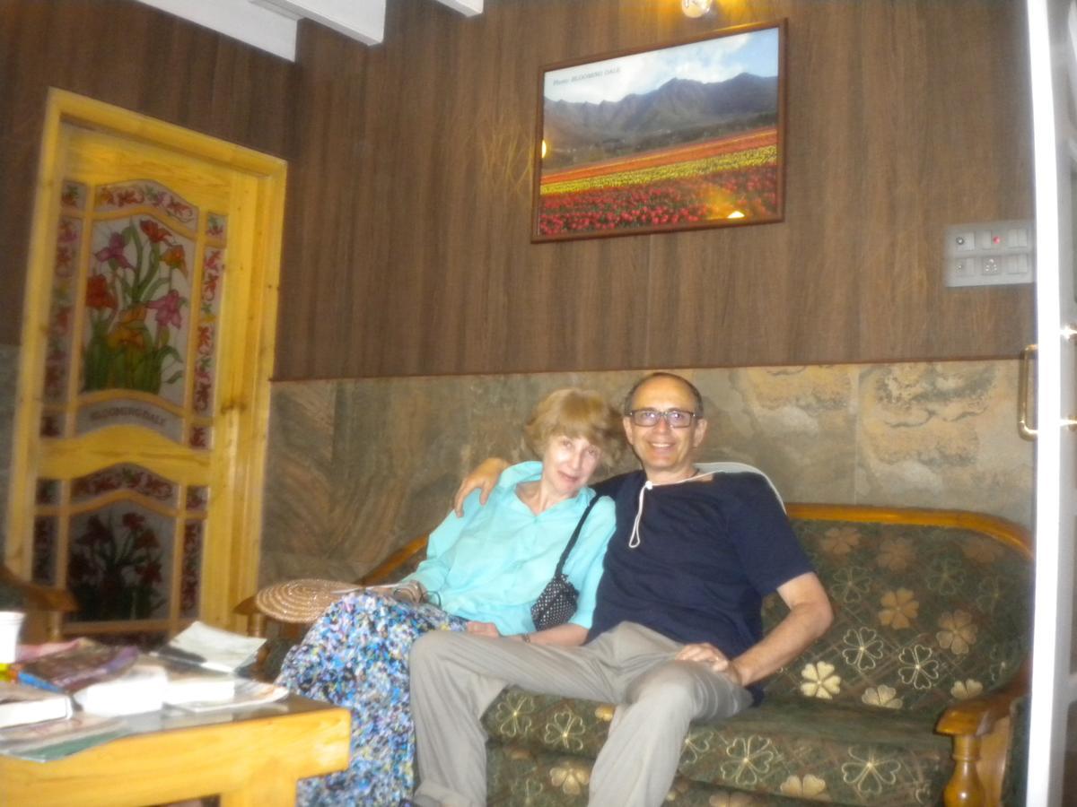 Blooming Dale Hotel Srīnagar Екстериор снимка