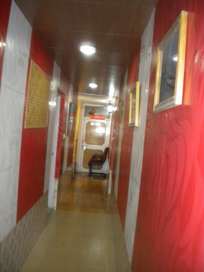Blooming Dale Hotel Srīnagar Екстериор снимка