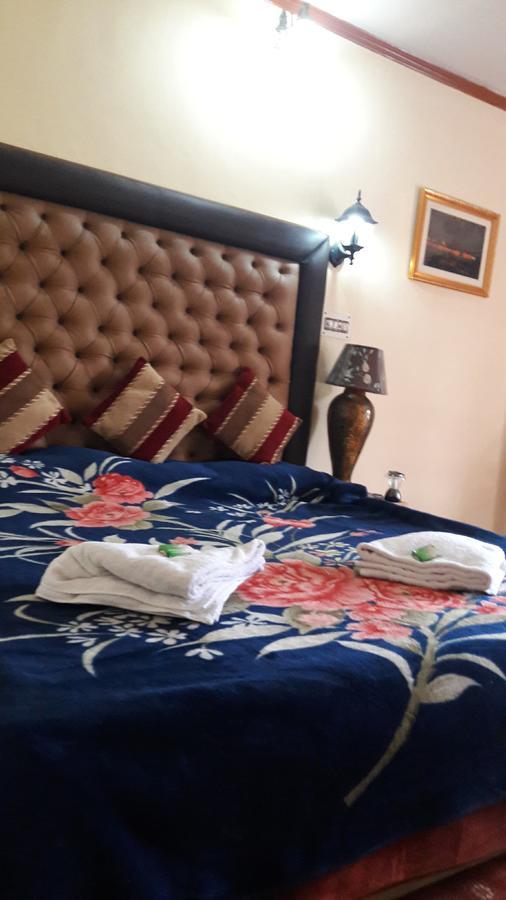 Blooming Dale Hotel Srīnagar Екстериор снимка